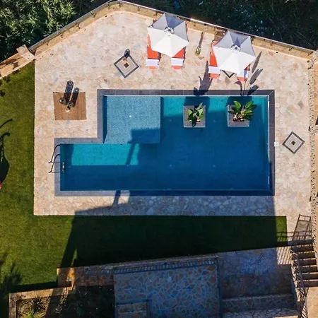 Villa Elea With Private Pool